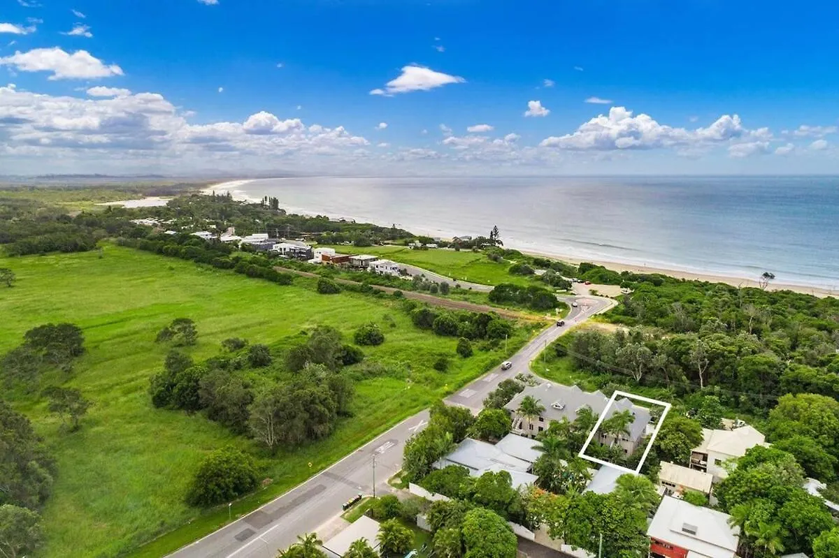 Byron Bay Accom - Seasalt - 4 34 Cavvanbah St 0*, Byron Bay